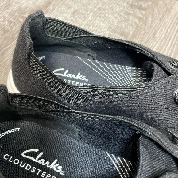 Clarks Cloudsteppers Breeze Ave Sneakers Slip On Washable Canvas 7.5M - Picture 16 of 16